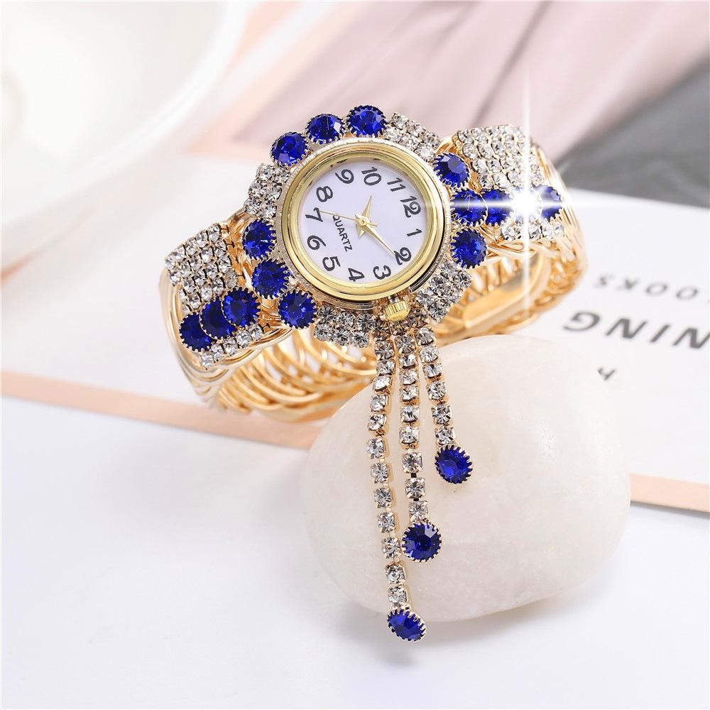 Diamond Pendant Quartz Bracelet Watch for Women - Wild and Unique - Green