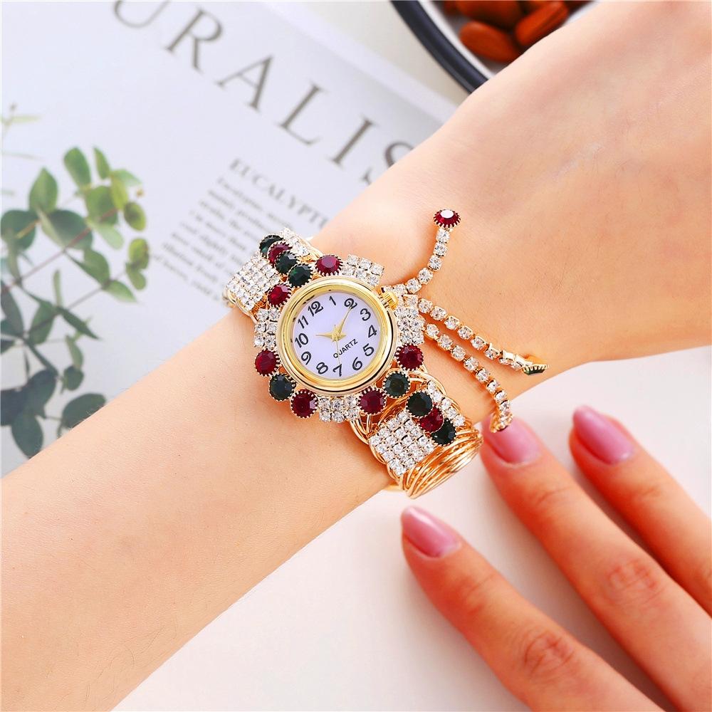 Diamond Pendant Quartz Bracelet Watch for Women - Wild and Unique - Green
