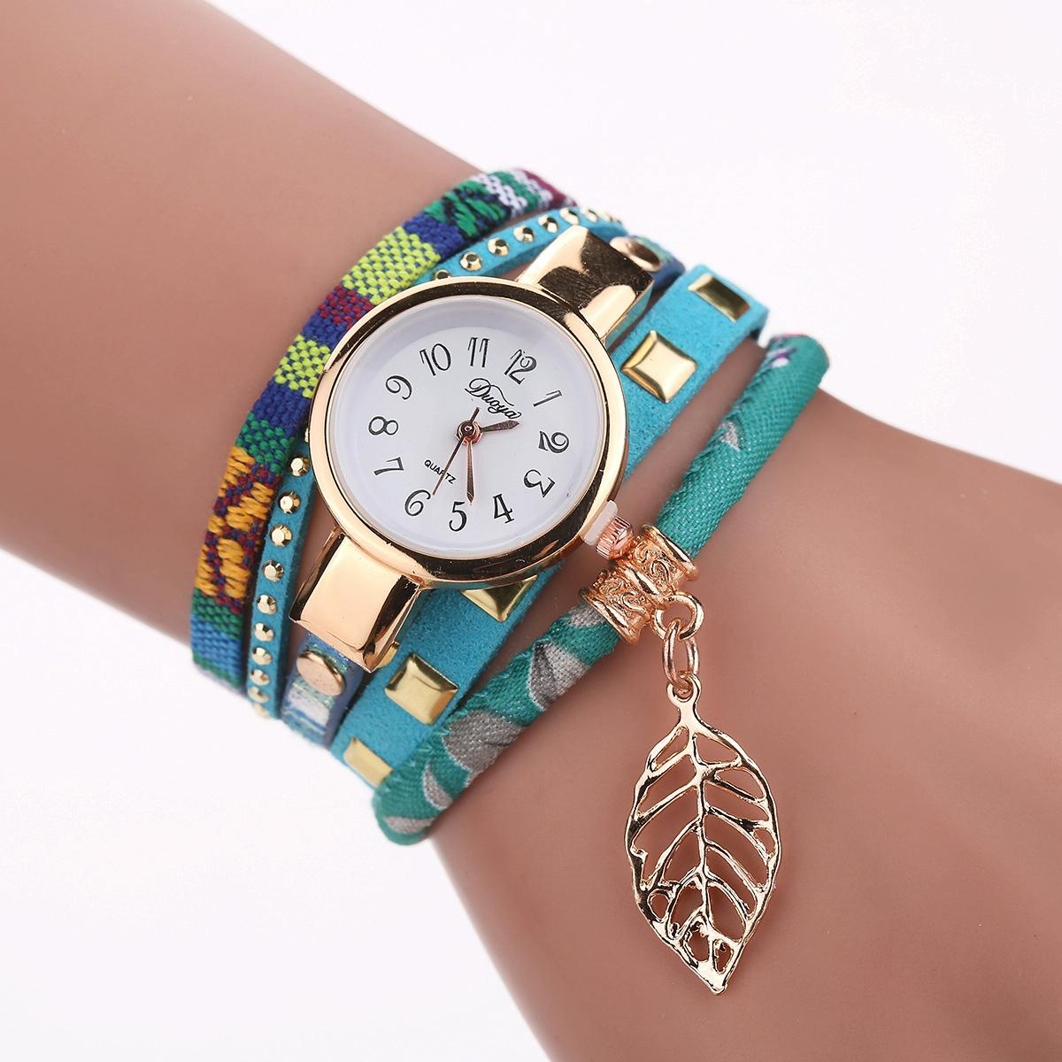 Leaf Pendant Quartz Bracelet Watch for Women - Brown