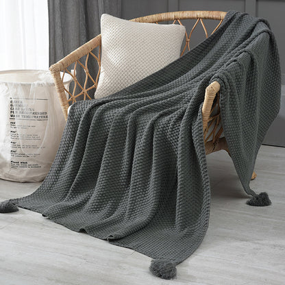 110cm x 150cm Grey Knitted Sofa Blanket for Autumn and Winter Naps